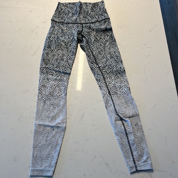 Lululemon full length leggings - Picture 2 of 5